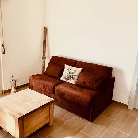 Apartment Magnifique 2,5 Pieces, Parking, Centre Station *